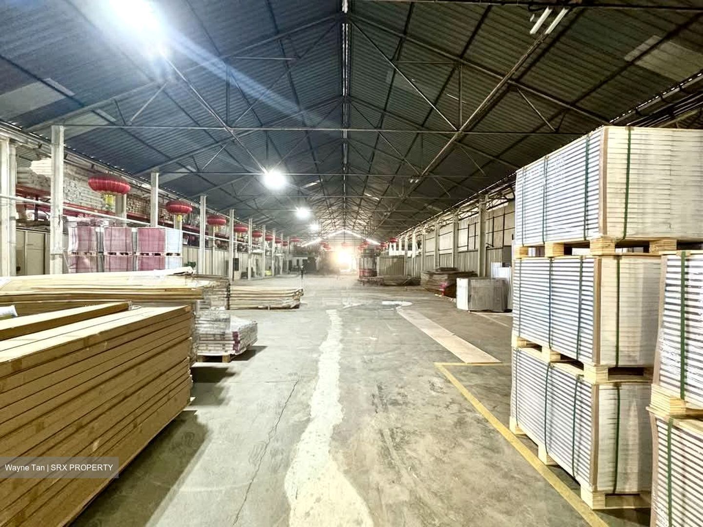 Geylang West Community Centre (D14), Warehouse #563469241